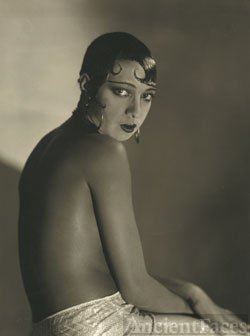 Théâtre des Champs Elysées - Josephine Baker