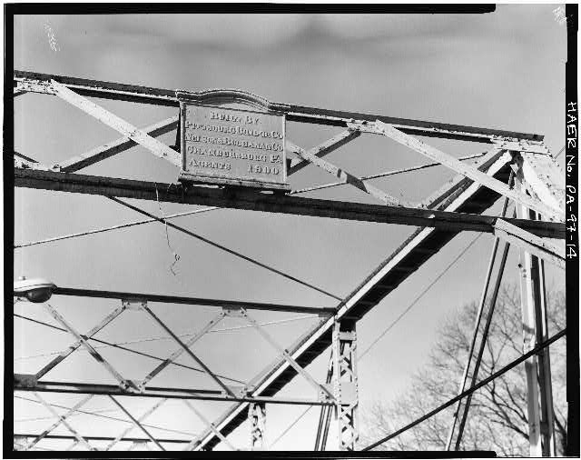 14. DETAIL VIEW OF EAST PORTAL, SHOWING BRIDGEPLATE -...