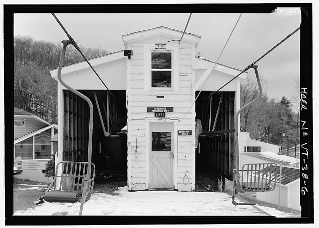 SOUTH WALL OF DRIVE TERMINAL WITH OPERATOR'S ROOM IN...