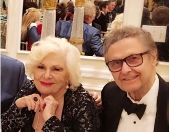 Joseph Bologna and Renee Taylor