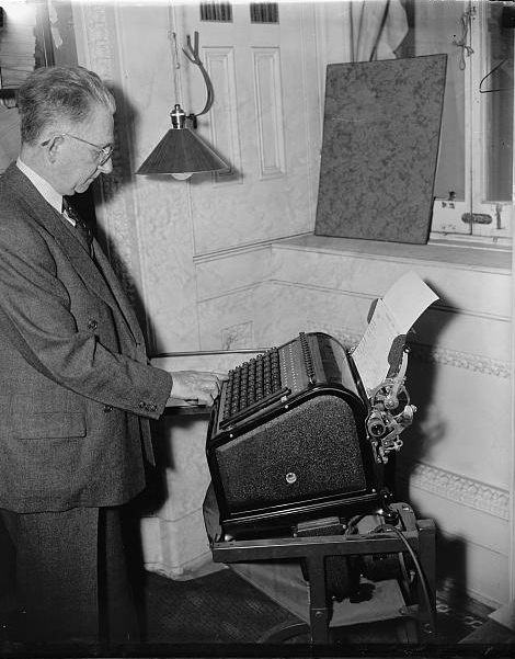 Time saving voting machine