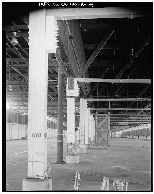 24. DETAIL VIEW OF COLUMN #072 DEVIATING FROM VERTICAL IN...