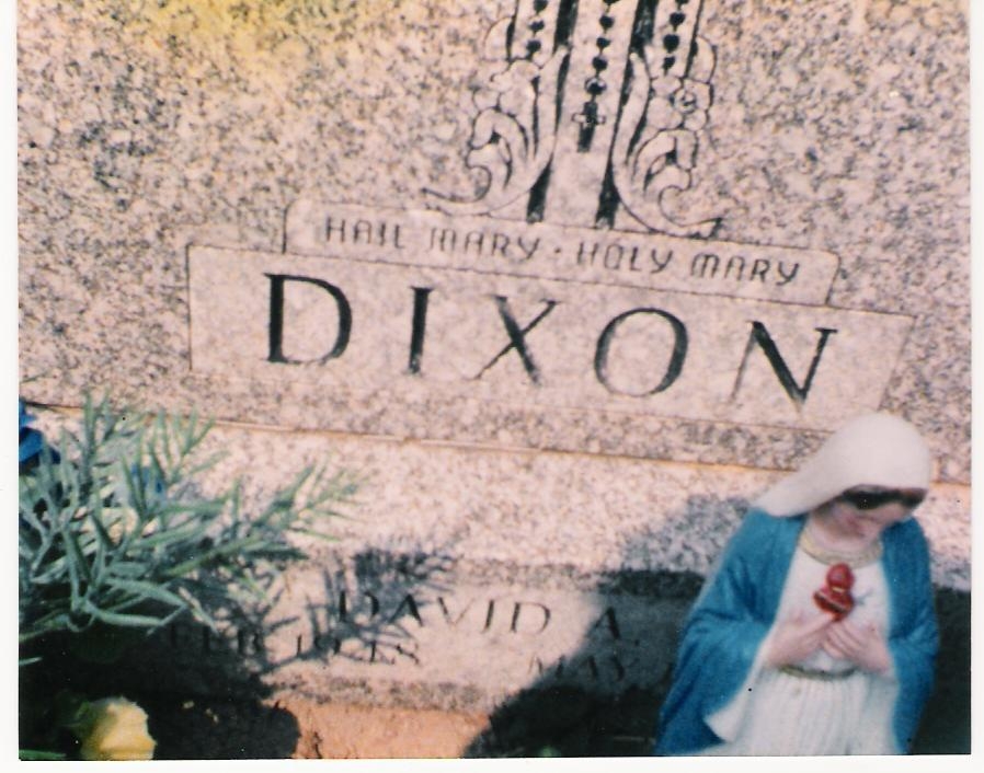 Spec David Allen Dixon gravesite