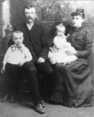 William & Sarah (King) Sutton family, VA 1895