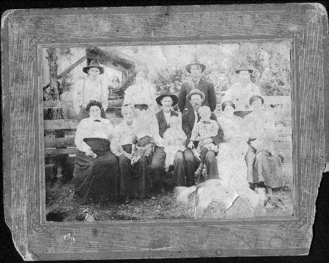 Tom Overstreet and Altha Clowers family, 1915
