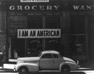 Japanese store, 1942 Califonia