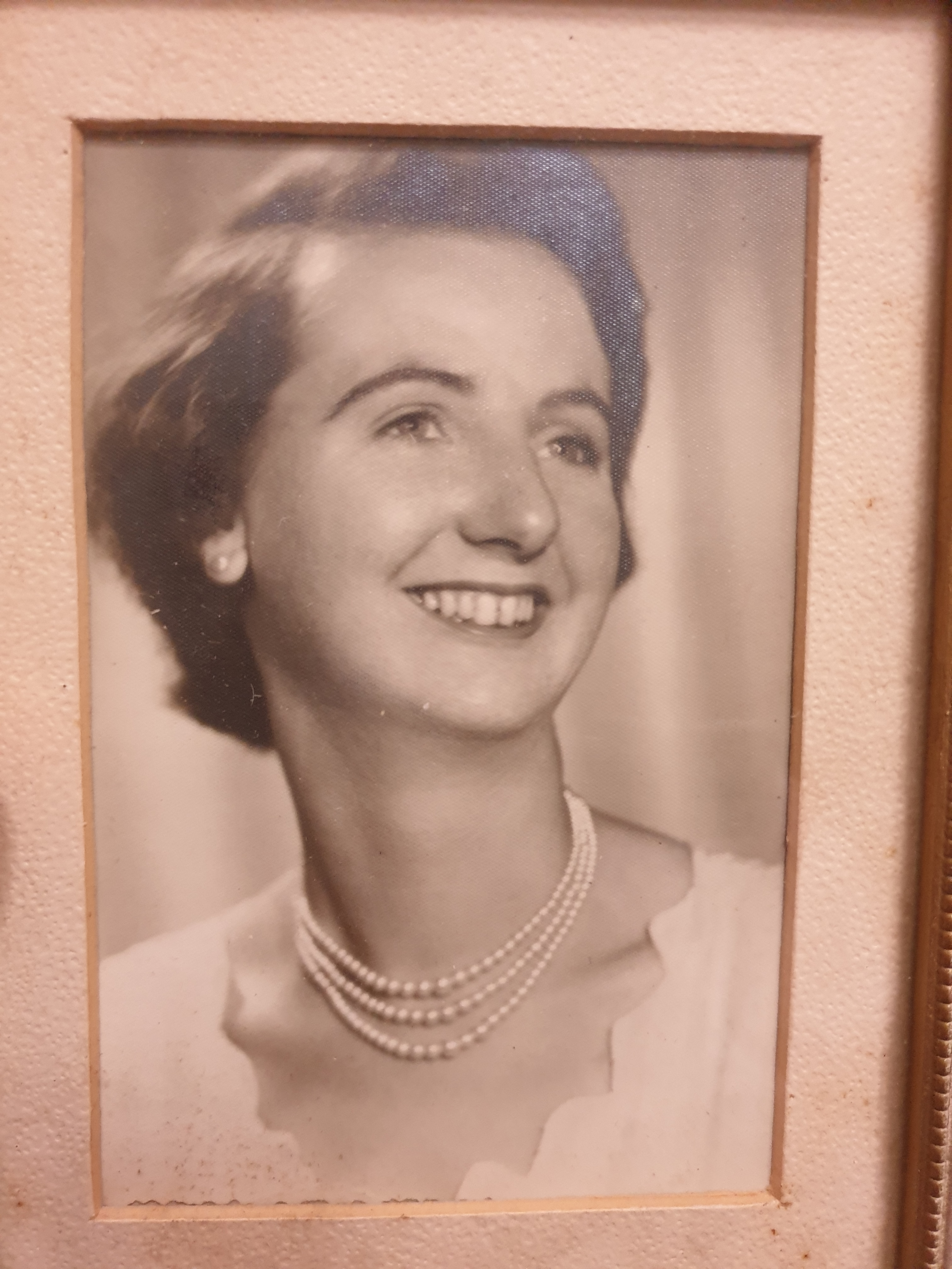 Betty Irene Pearson nee Milne