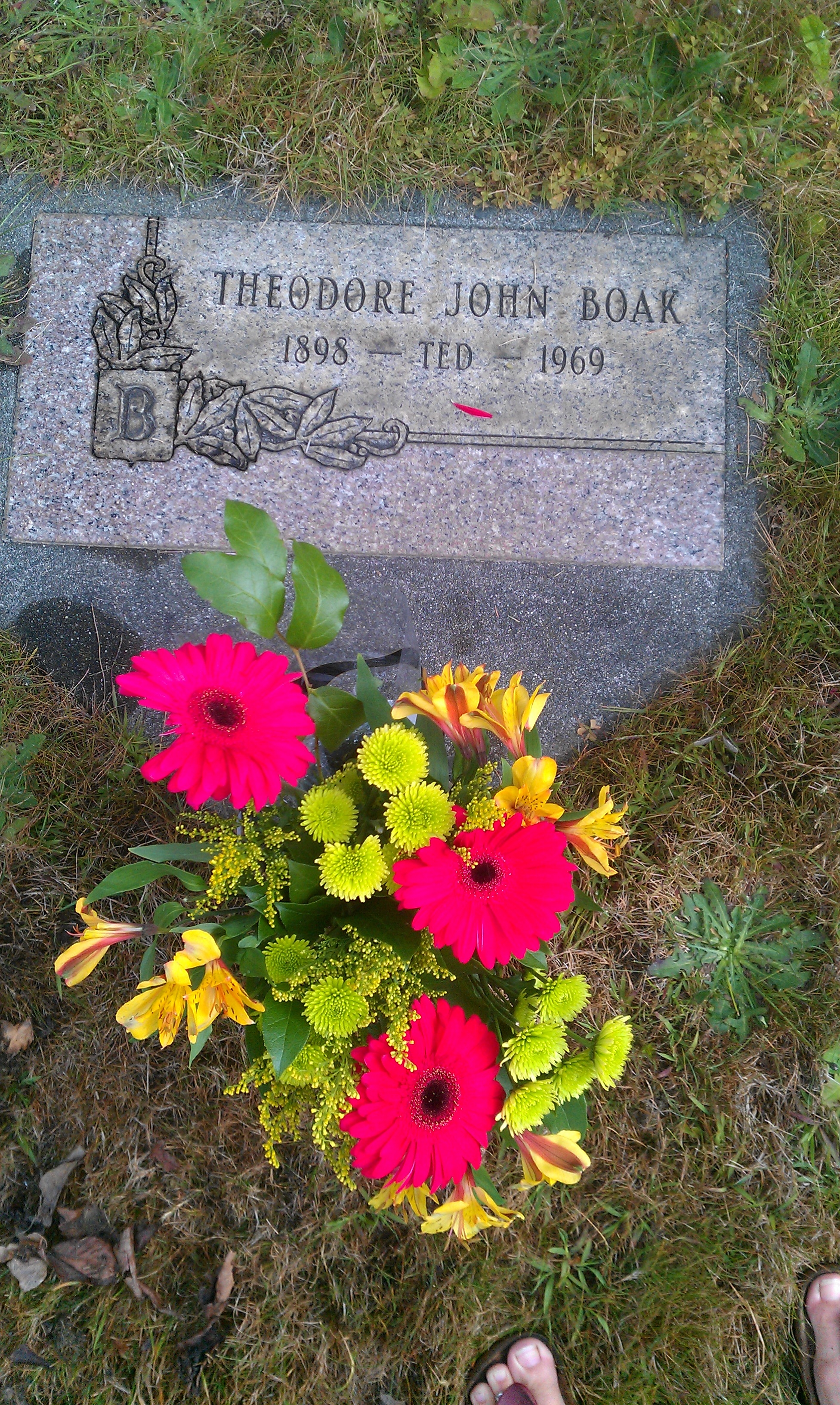 Theodore John Boak gravesite