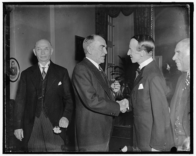 House Speaker greets Governor General of Canada....