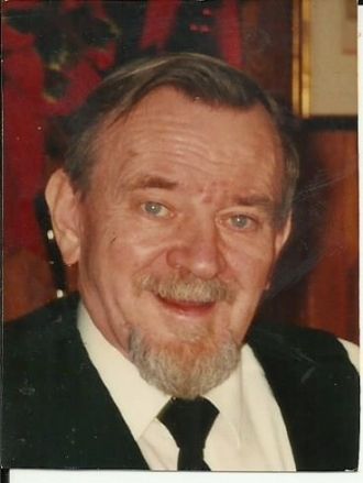 Kenneth L Petoski