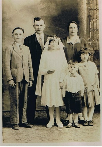 The Edward Gniadek Family, IL