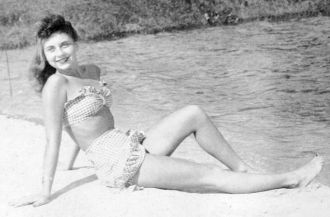 Dianne Llewellyn, Florida, 1948