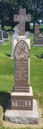 Angela Thull Headstone