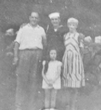 Edna, Henry L., Henry J, and Rosanne Reinewald