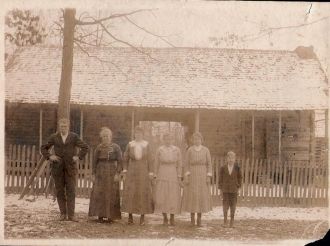 Red Will & Melissa Barker and children
