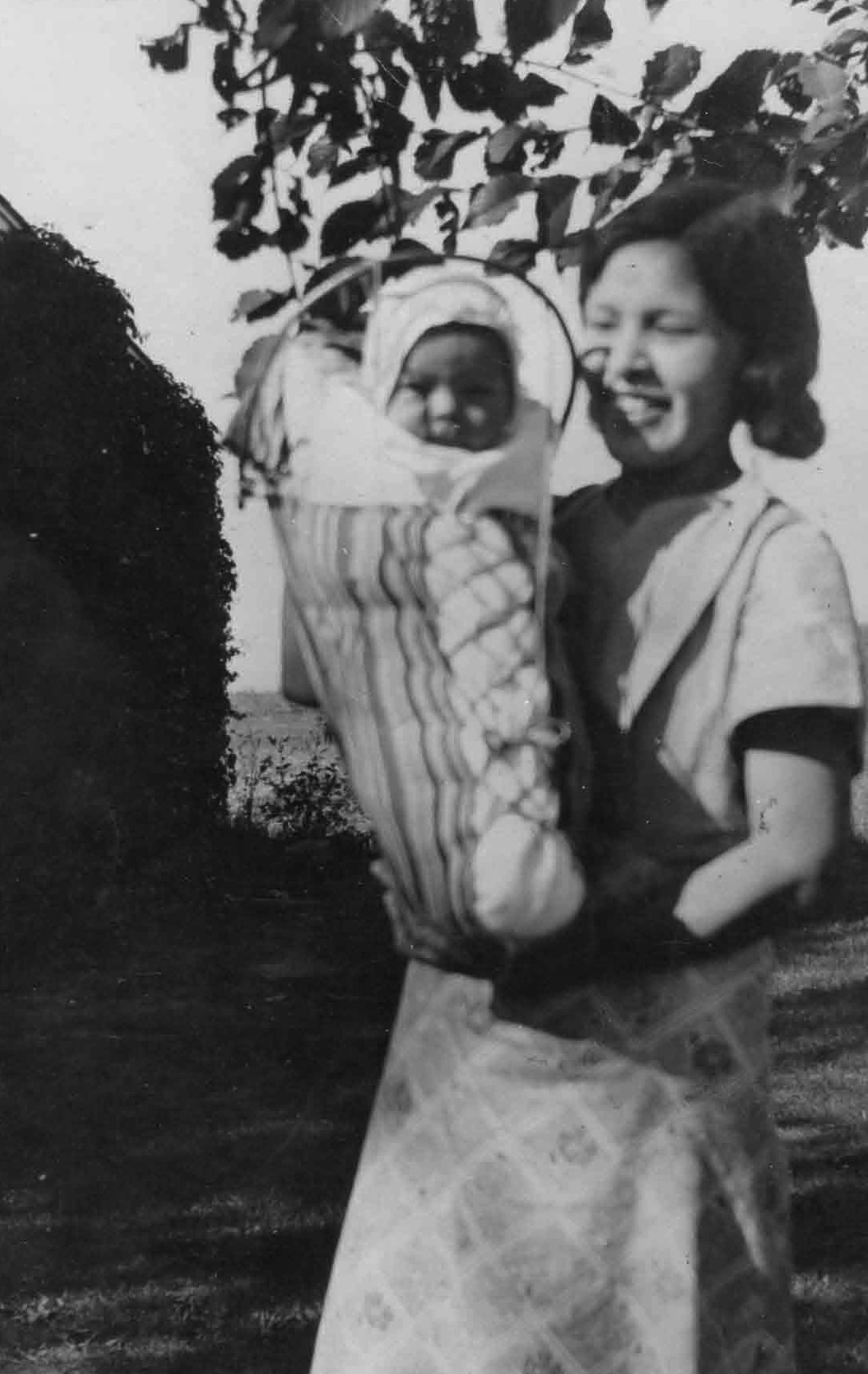 Emma (Andy) & Juanita Mesplie, Toppenish, Washington c1935