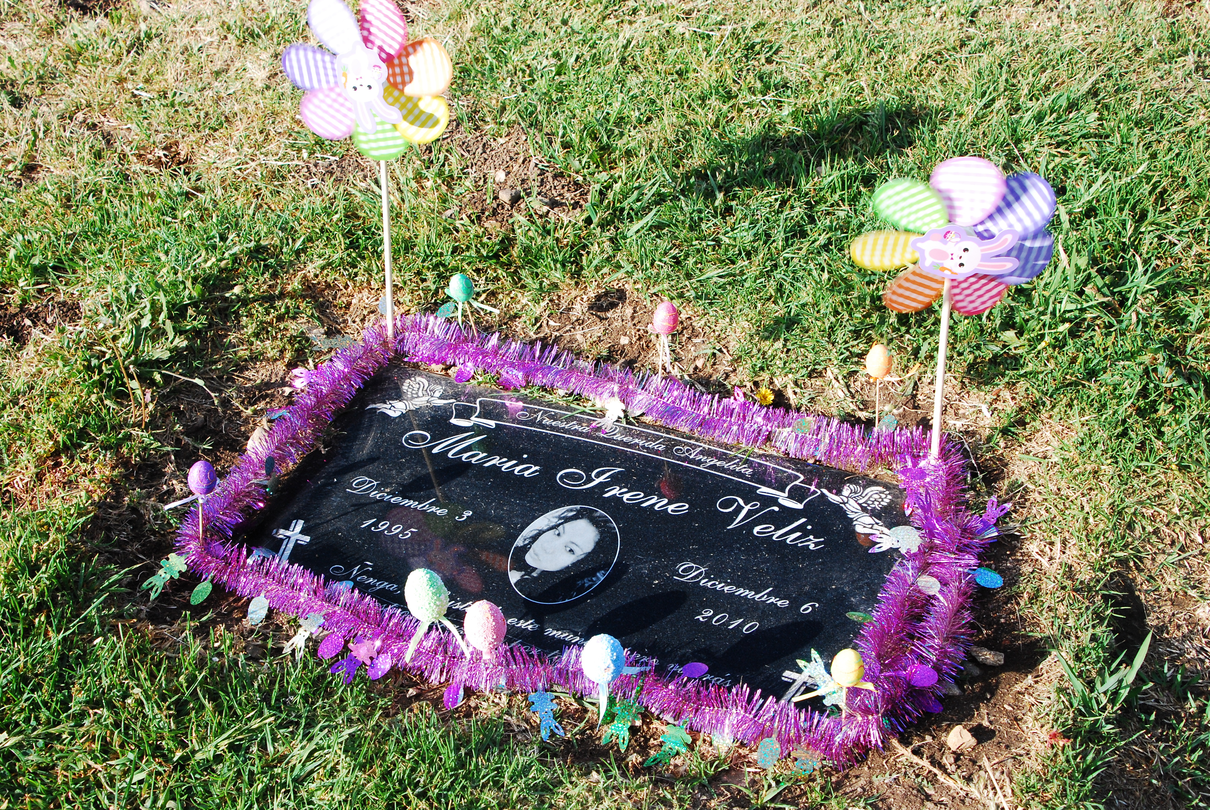 Maria Irene Veliz Gravesite