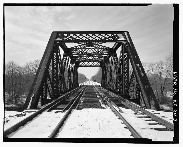 3. View looking south through truss. - Pawtuxet River...