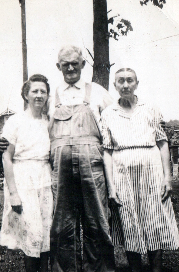 Adel Duckworth, Tom Byard, and Lydia Byard 1950