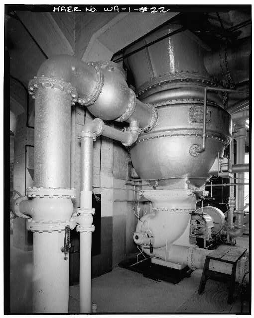 22. GENERAL VIEW OF #3 CONDENSER UNIT. LARGE PIPING LINE...