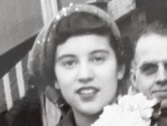 Carole J Kassouf
