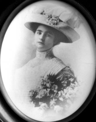 MARY ELIZABETH "LIZZY" (FREEMAN) DREW