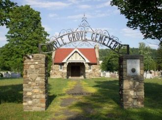 Mary, Hattie & Leroy Johnson Cemetery