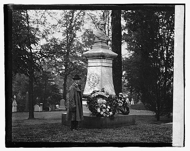 Memorial to John Howard Payne, author of Home Sweet Home