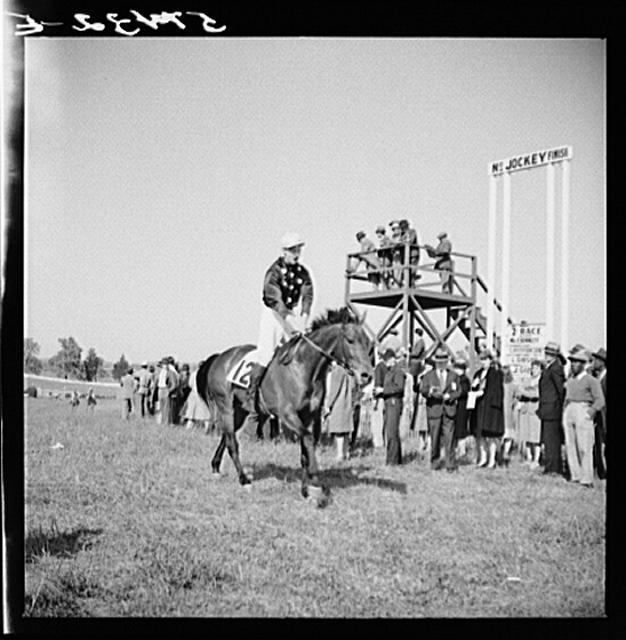 Horse races. Warrenton, Virginia