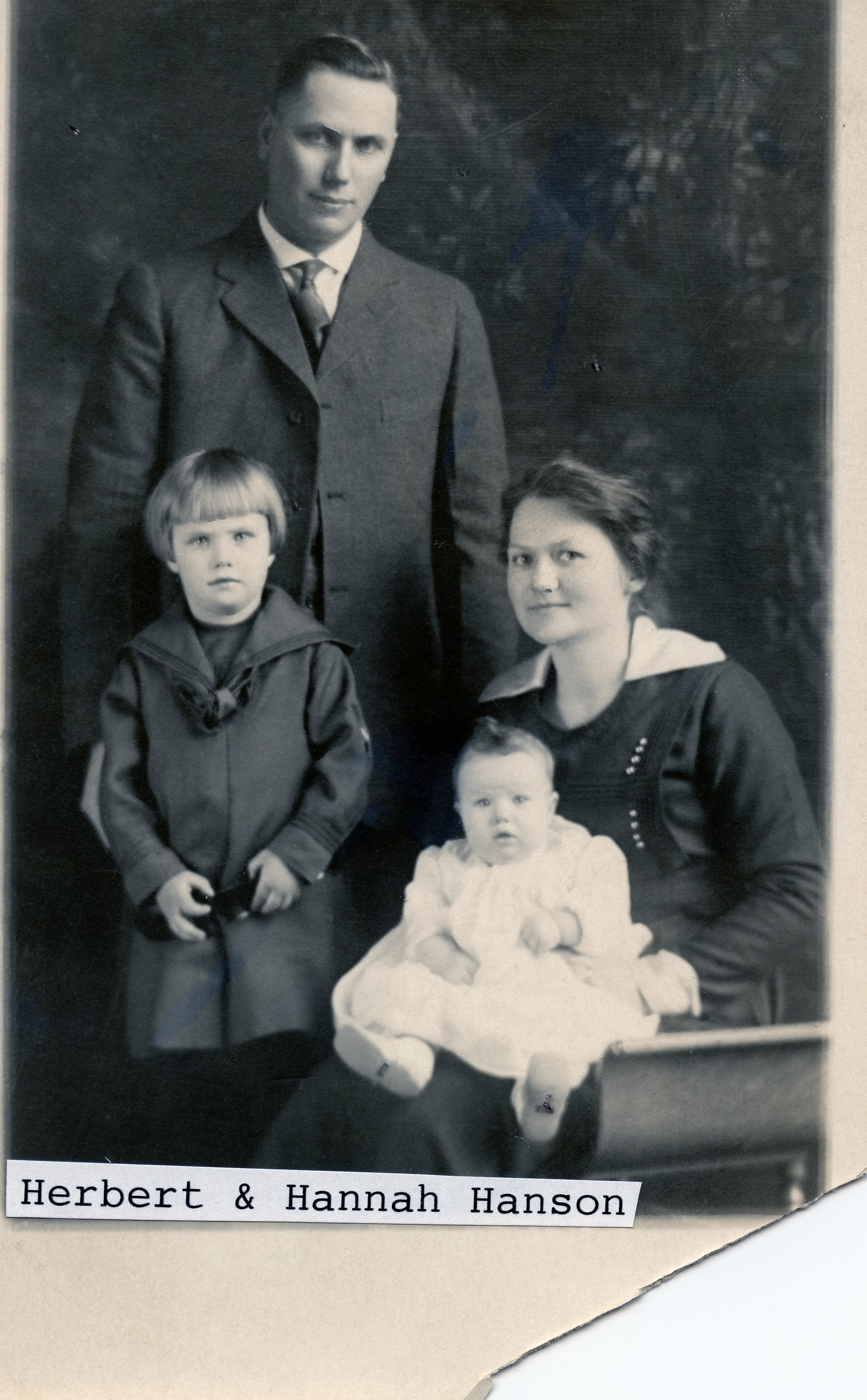 Herbert & Hannah Hanson Family