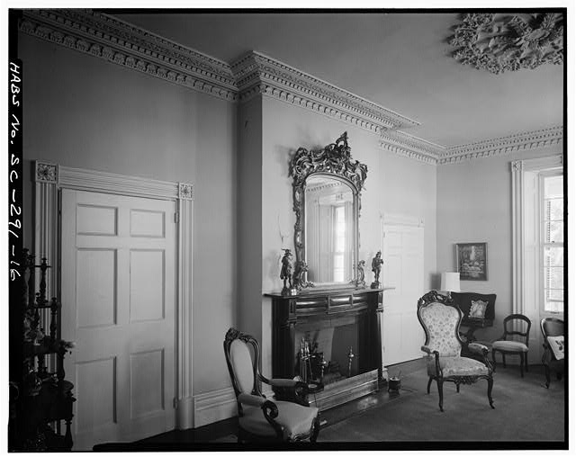 16. FIRST FLOOR, SOUTHEAST ROOM, NORTH WALL. Southwest...