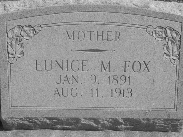 Eunice Piper gravestone