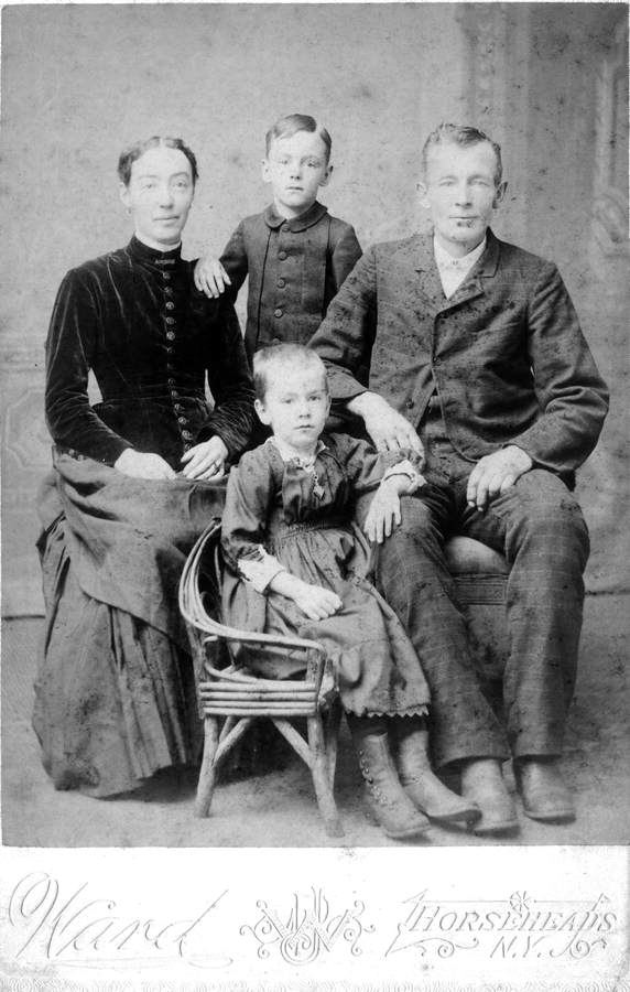 Guy and Henrietta Torrey family portrait
