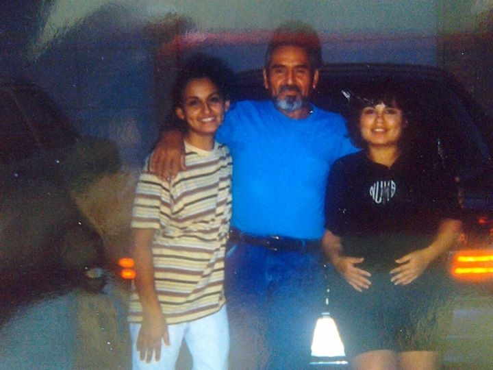 Magdaleno Eddie Gonzales & daughters, Texas