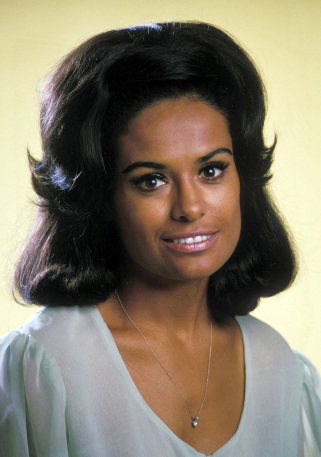 Barbara Mcnair
