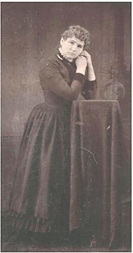 Clara Moore