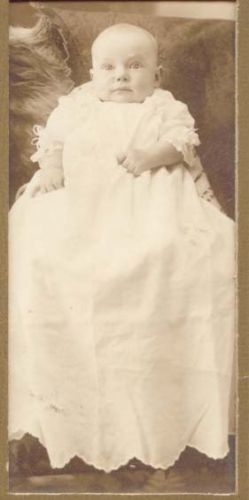BabyPicTakenAtIloID