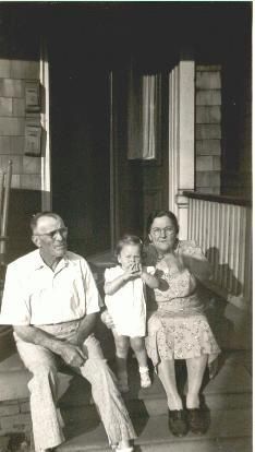 Shirley Crow & Grandparents