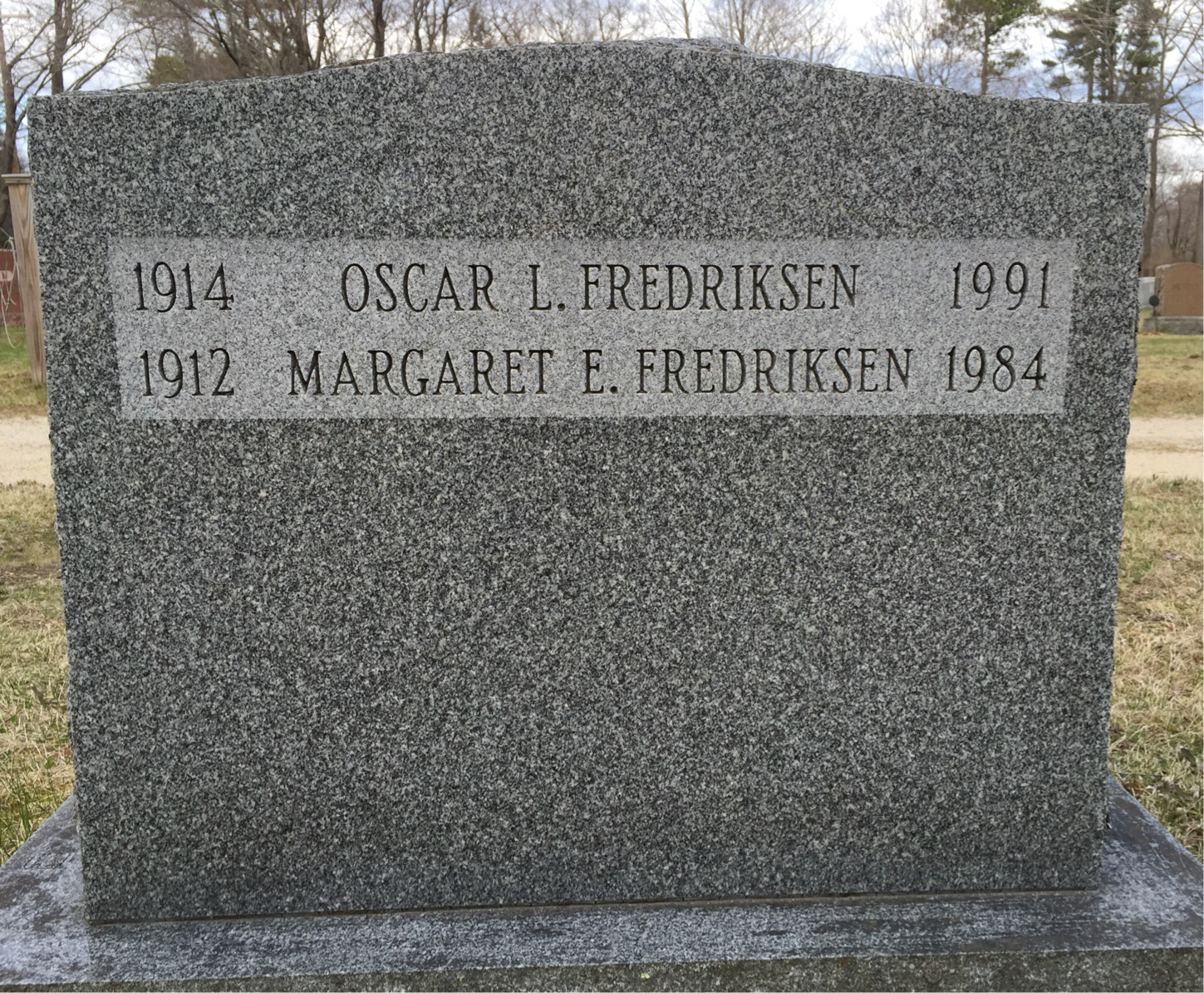 Margaret Edith (LaRose) Fredriksen- gravestone 