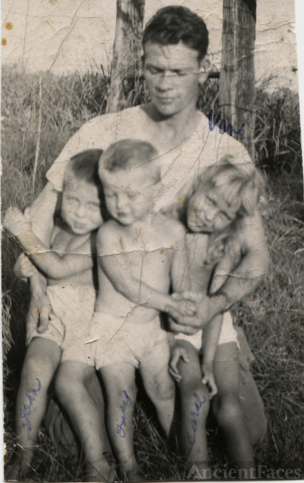 Van Pruitt & Layton children, 1950