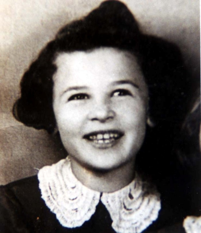 Anna Karsai