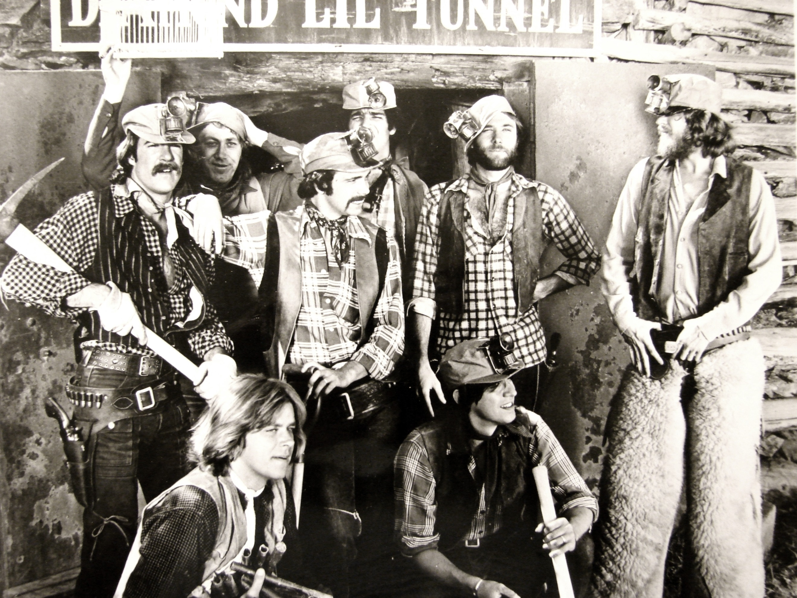 Rock Group "Chicago" "There's Gold in Them Thar Hills"