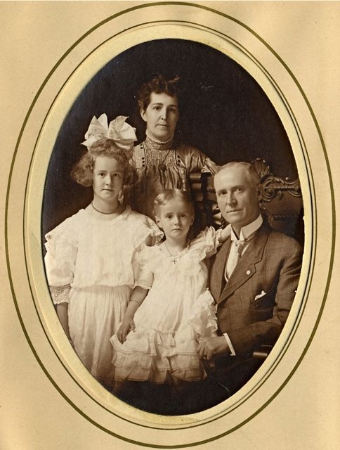Dr. W.C. Marsh & Family, MI 1908