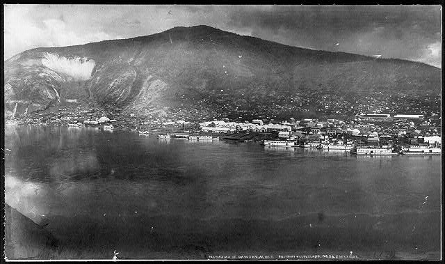 Panorama of Dawson, N[orth] W[est] T[erritories]