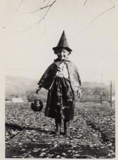 Halloween Witch, 1930's