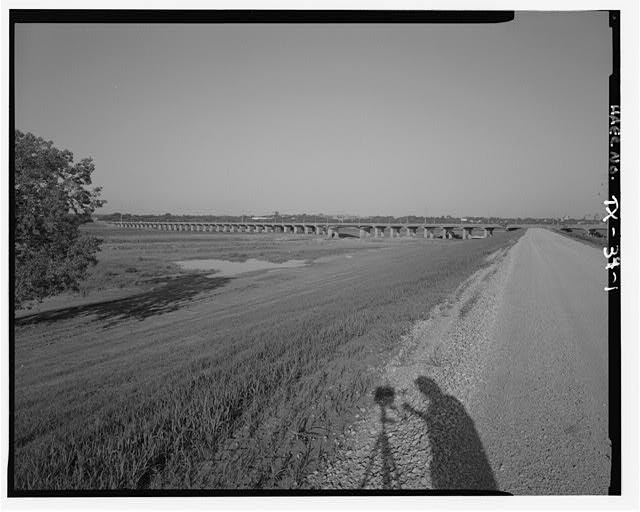 OVERVIEW FROM E. - Corinth Street Viaduct, Spanning...