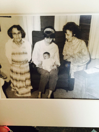 Shari with grandmother ,daughter and mother 