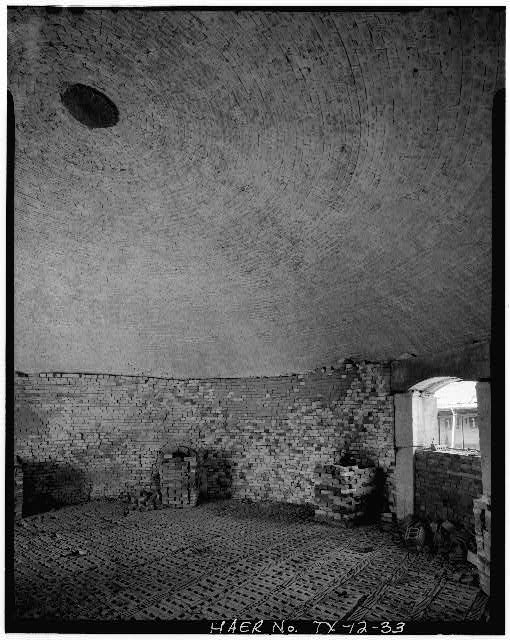 33. INTERIOR BRICK KILN. - D'Hanis Brick Works, D'Hanis,...