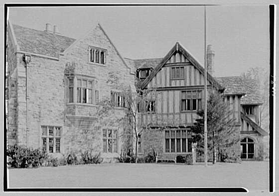 Clarence McK. Lewis, Skylands Farm, residence in...
