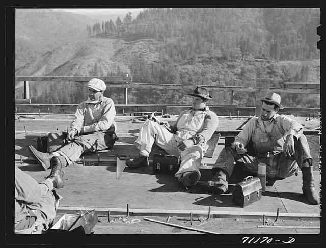 Workers on Pit River bridge eat lunch. Shasta County,...